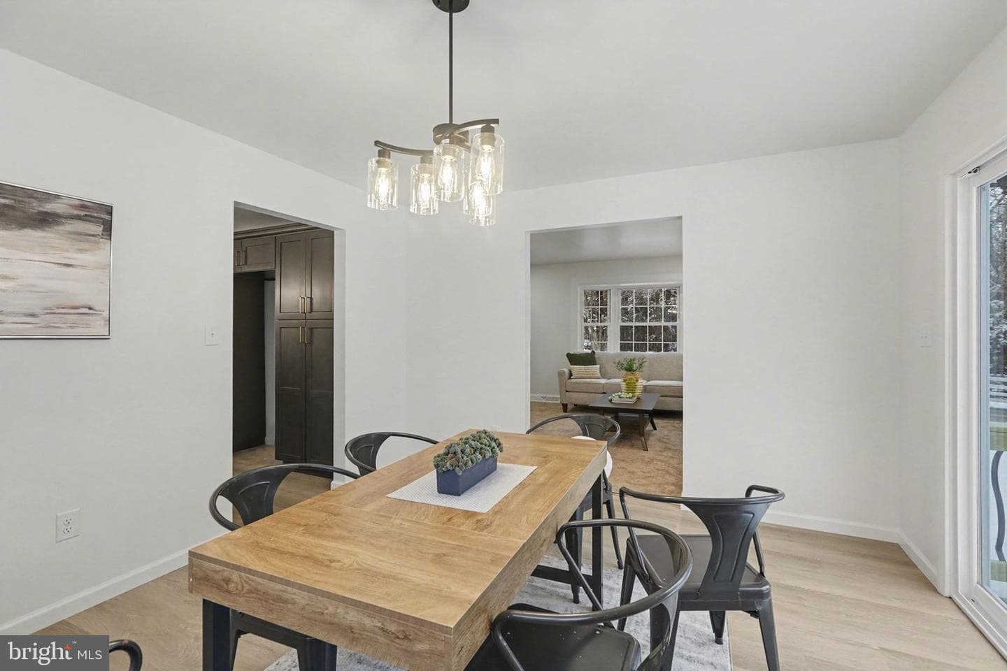 1006 Sheffield Avenue photo 9