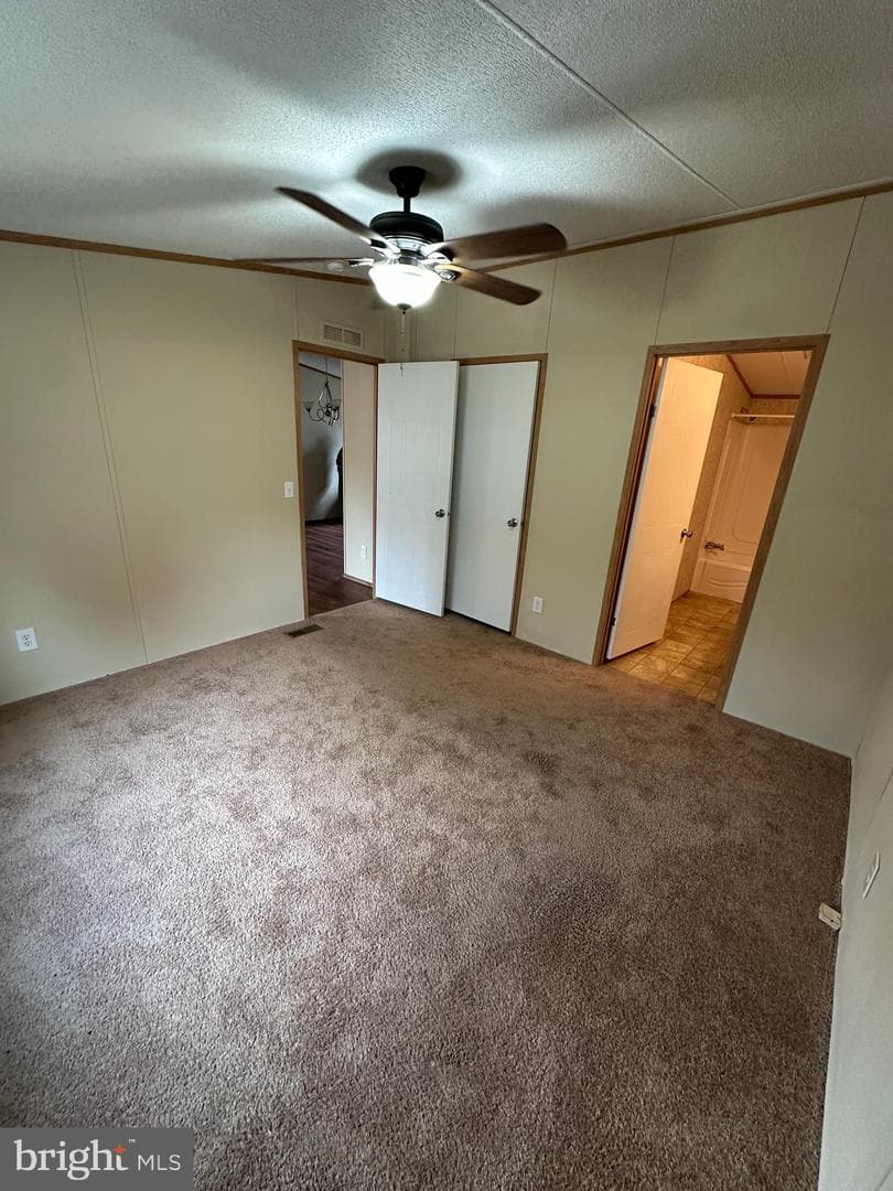 52 Lori Circle photo 20