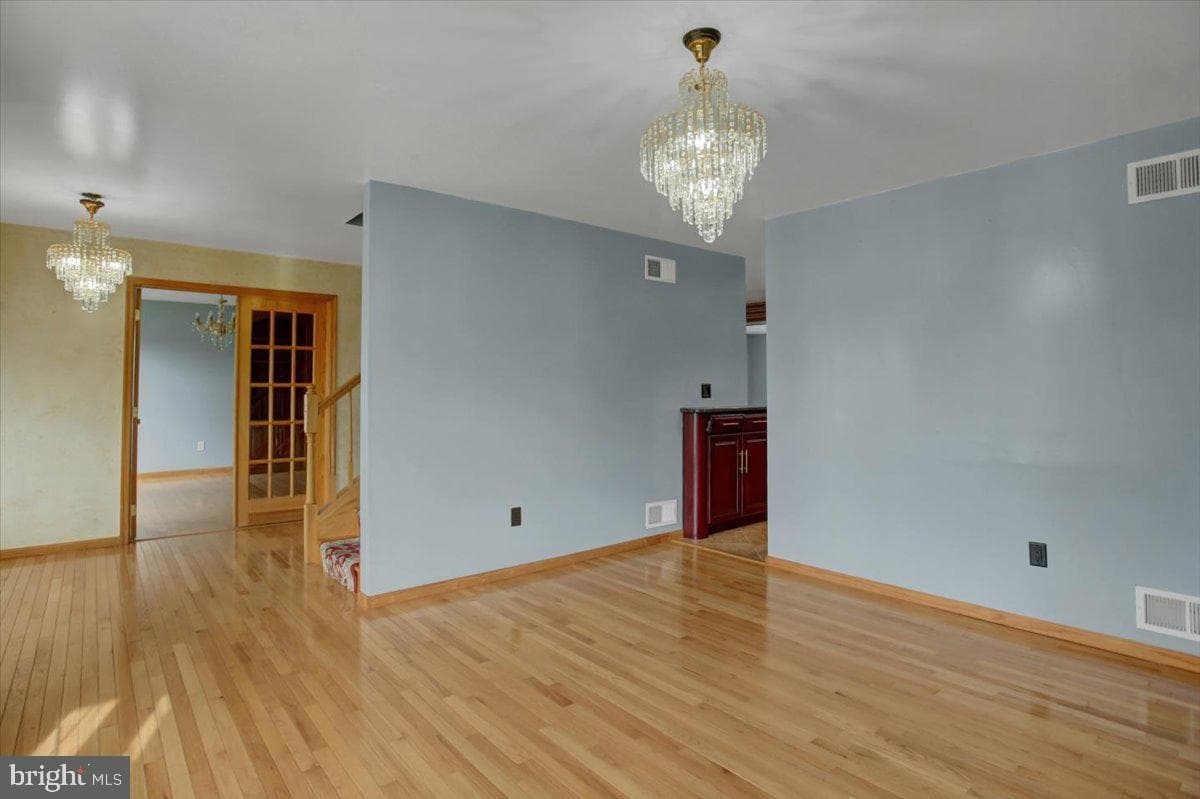 409 William Drive photo 12