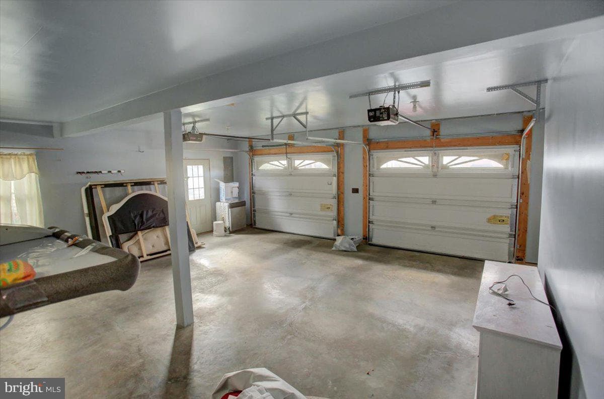 409 William Drive photo 27