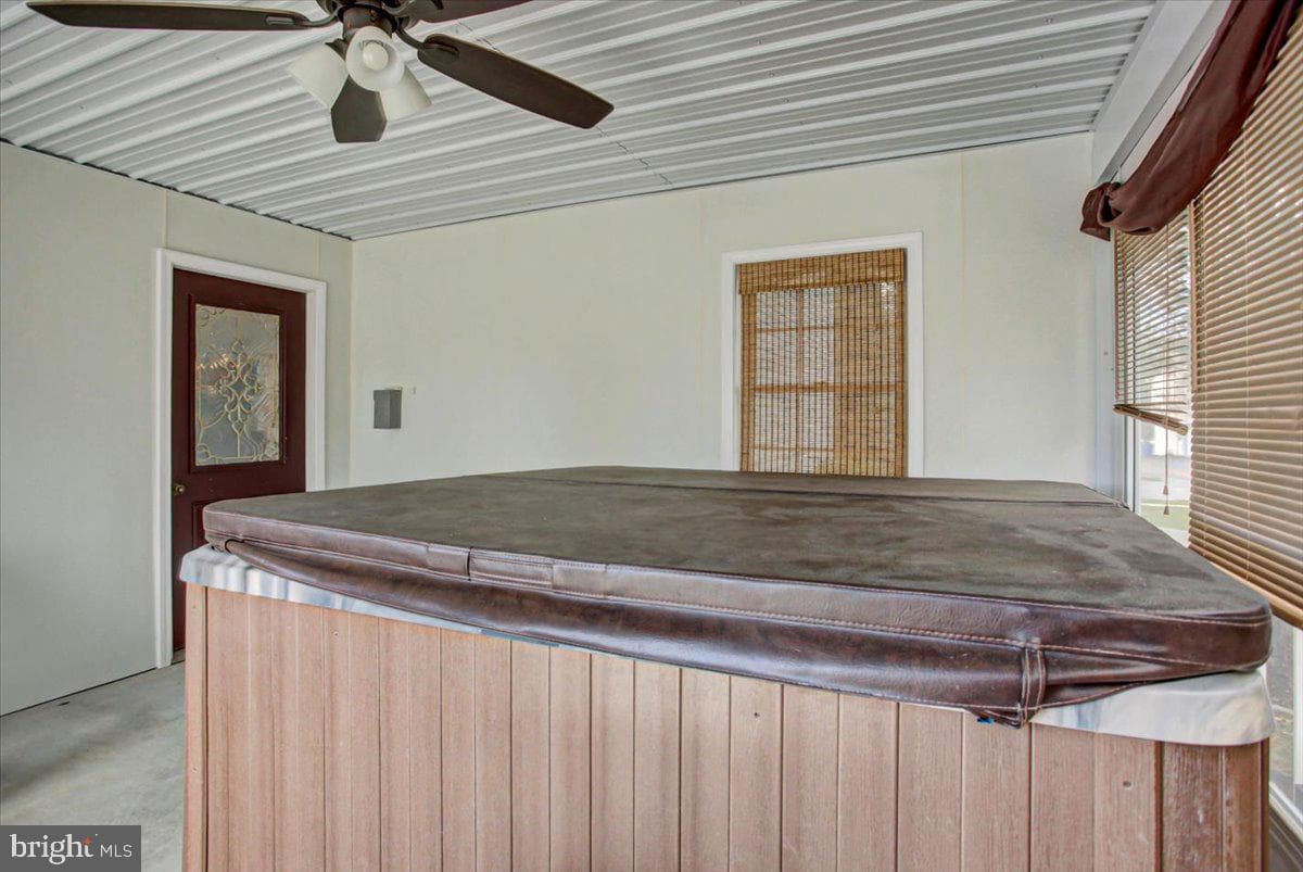 409 William Drive photo 70