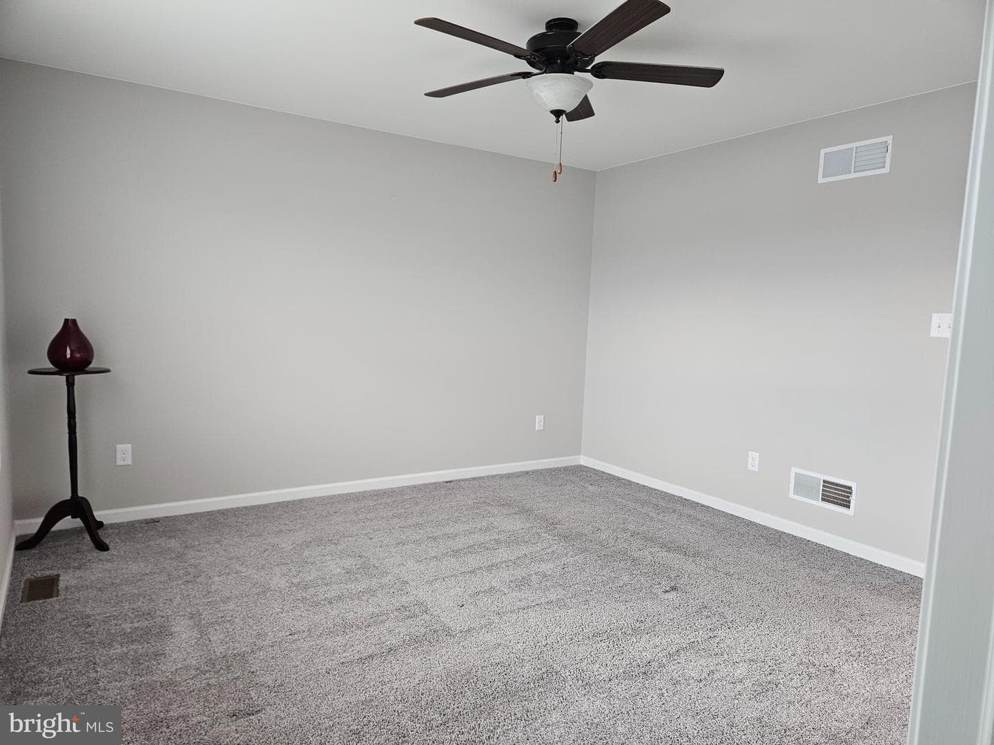 233 Woodridge Drive photo 10