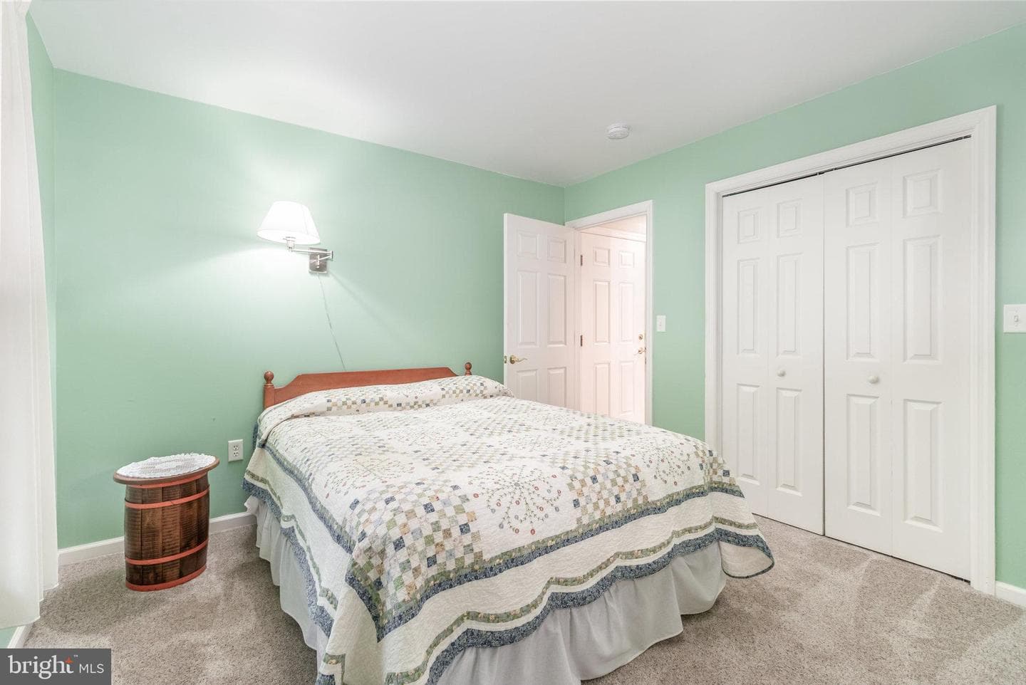 22 Blue Mountain Vista photo 16
