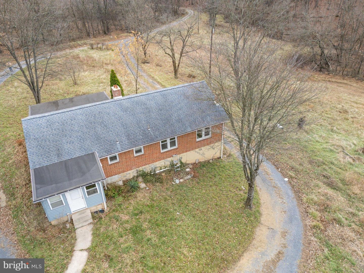 93 Beard Road photo 22