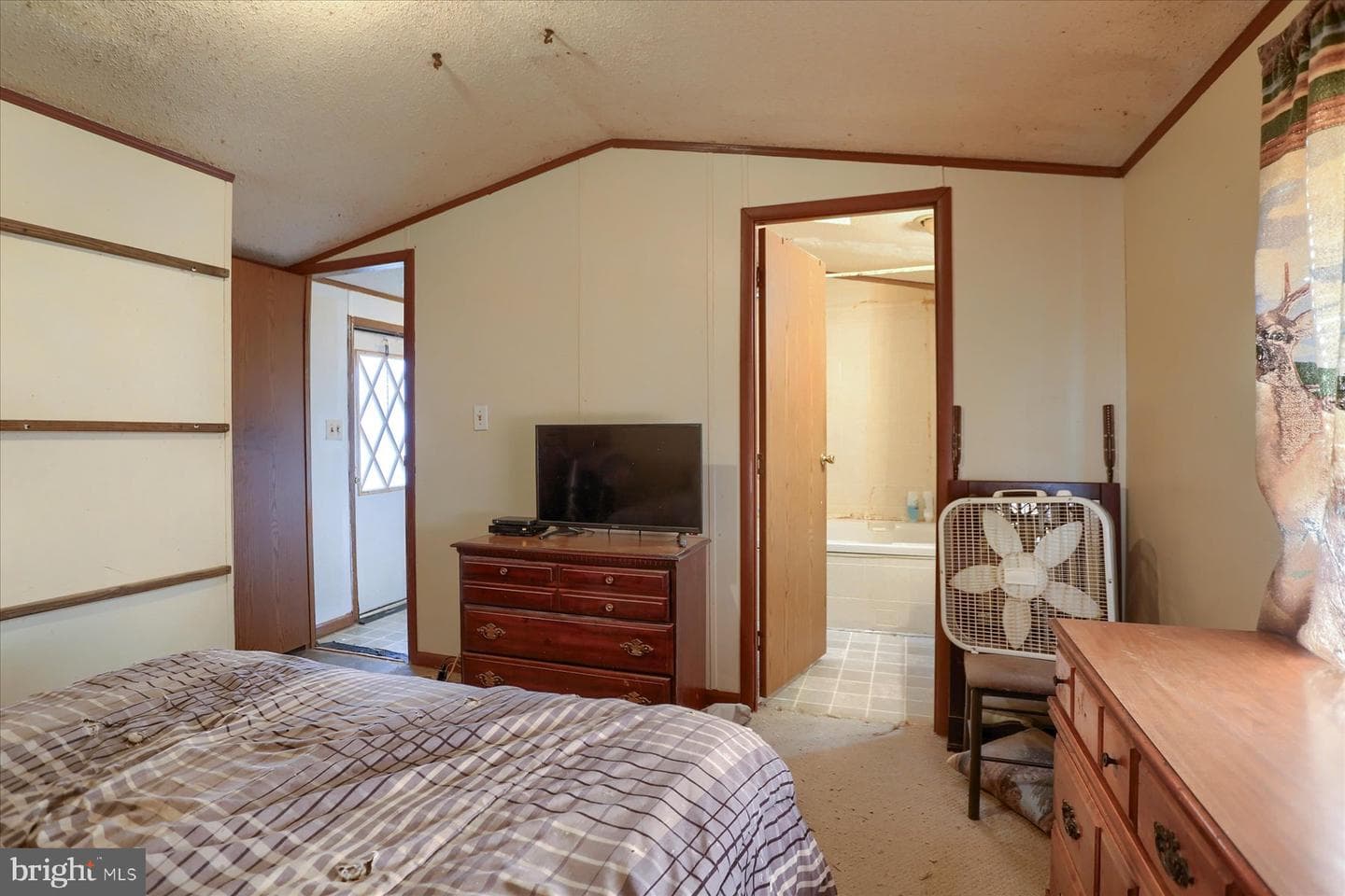 21 Walnut Lane photo 16