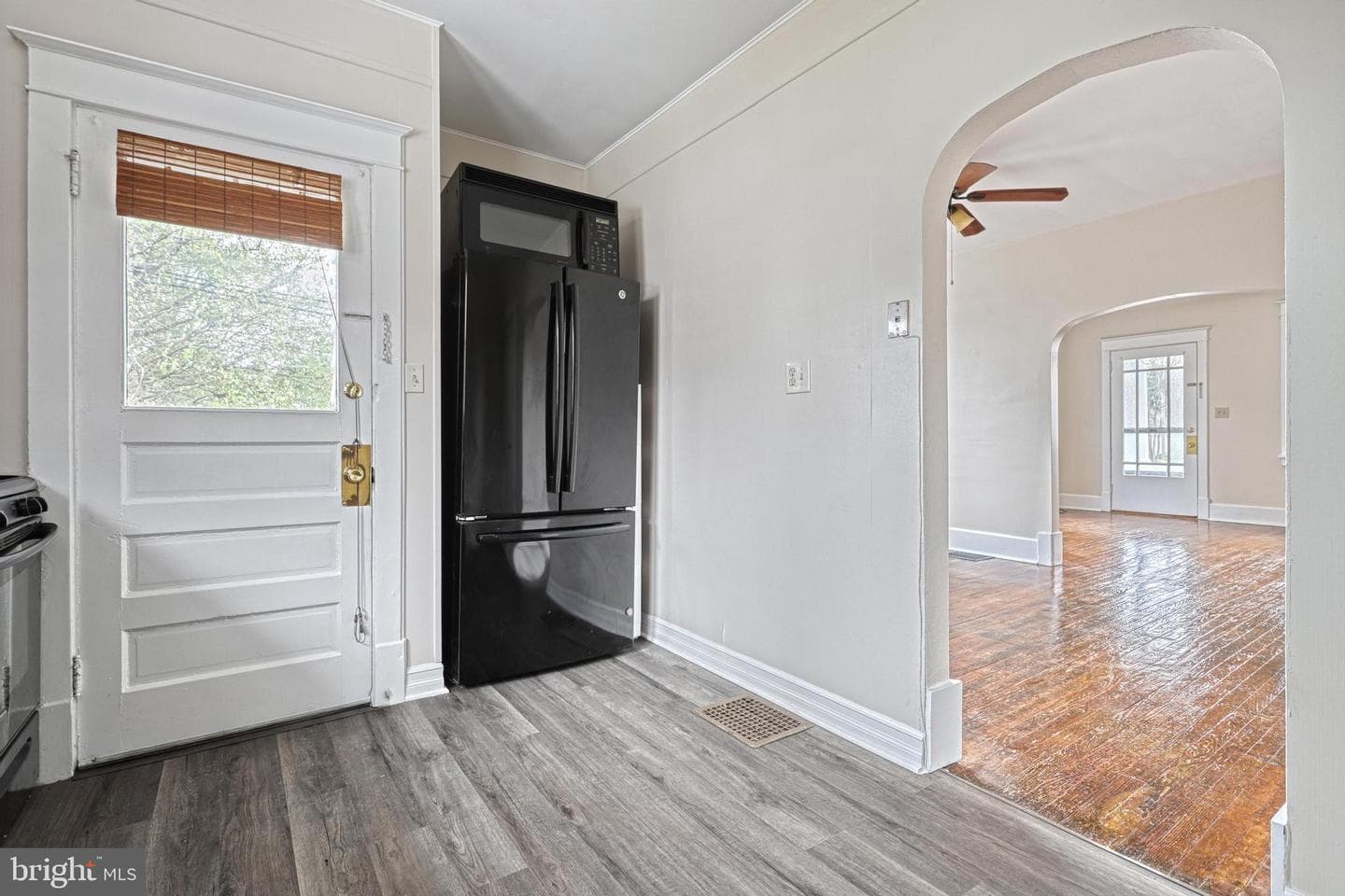 1817 Elm Street photo 16