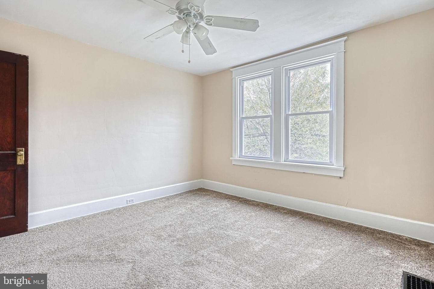 1817 Elm Street photo 24