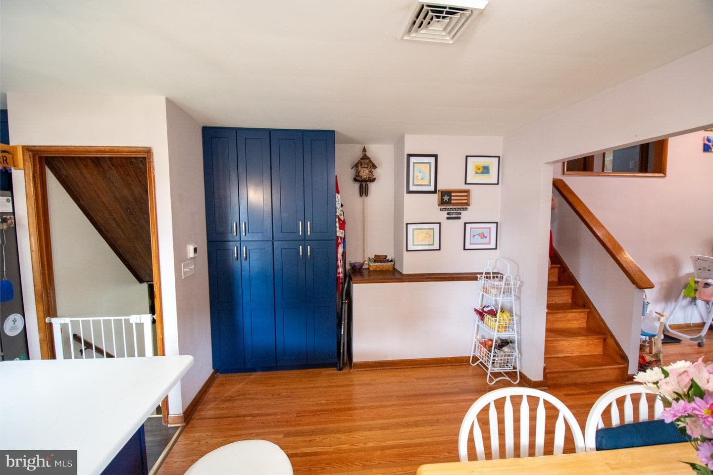922 Hamilton Street photo 8