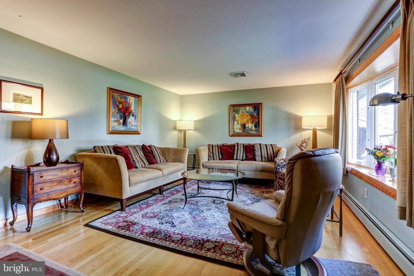 302 Hilltop Road photo 14