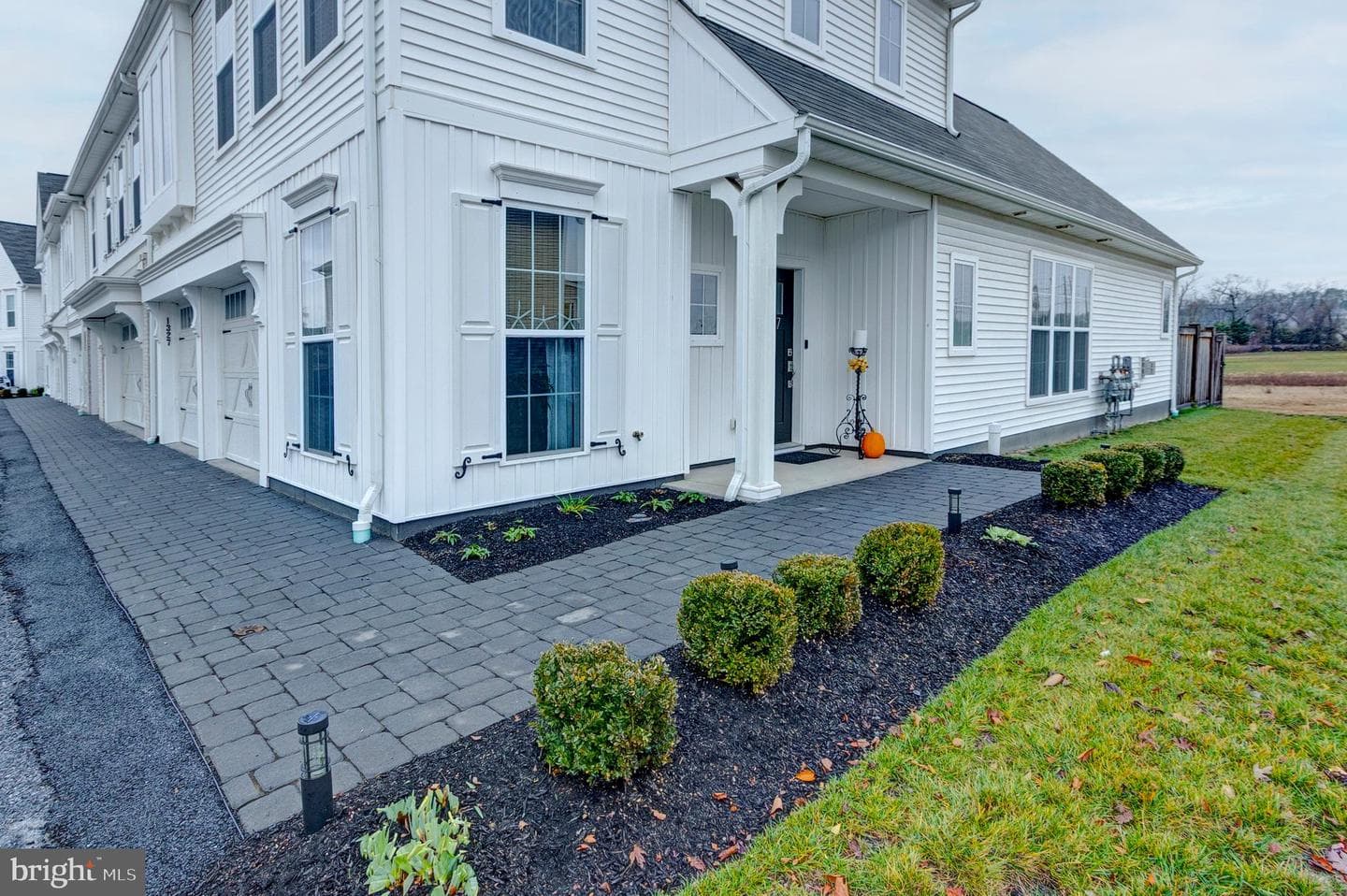 1327 Carnegie Way photo 34