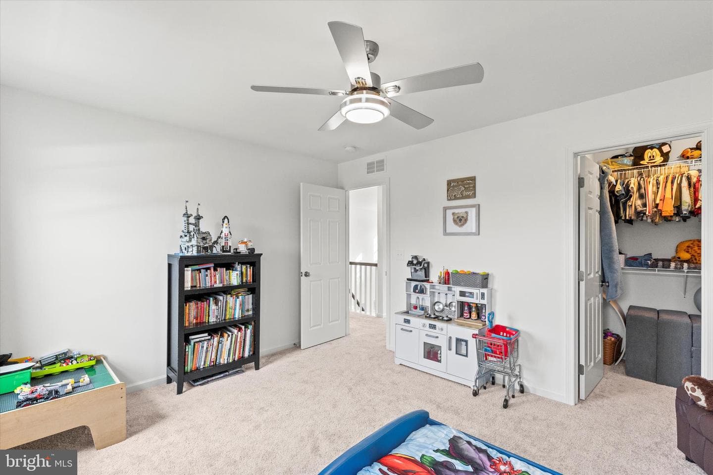 110 Berkshire Drive photo 43