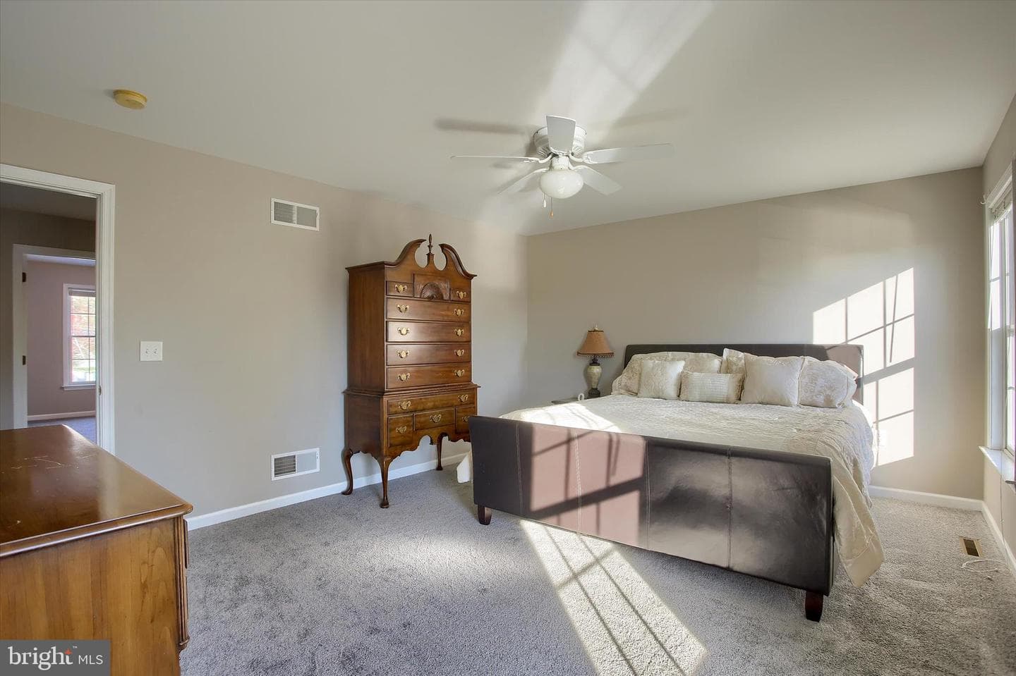 2101 Walnut Street photo 20