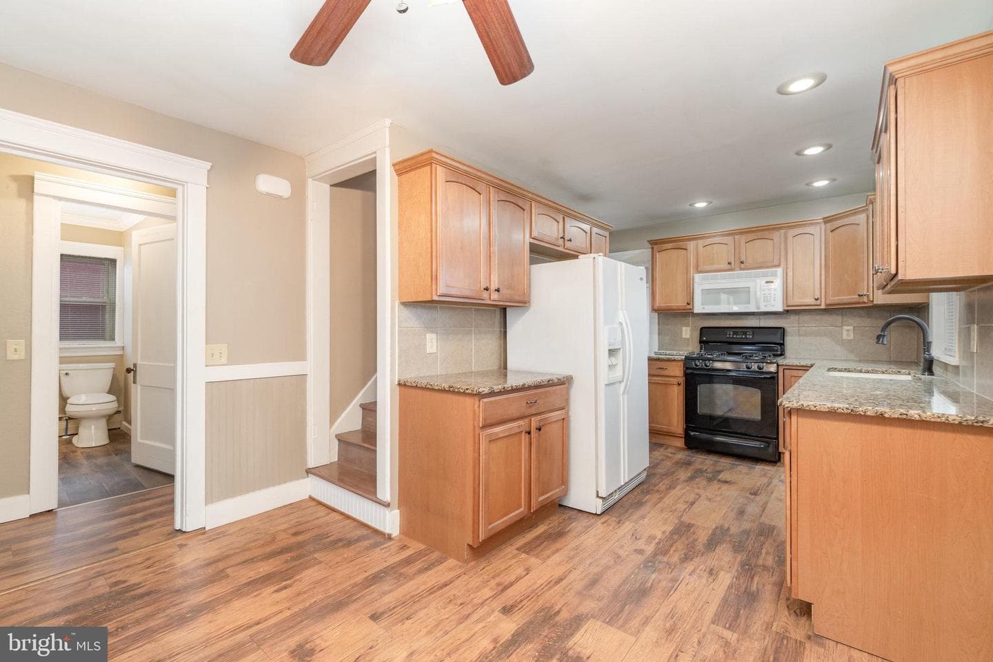 721 Herman Avenue photo 9