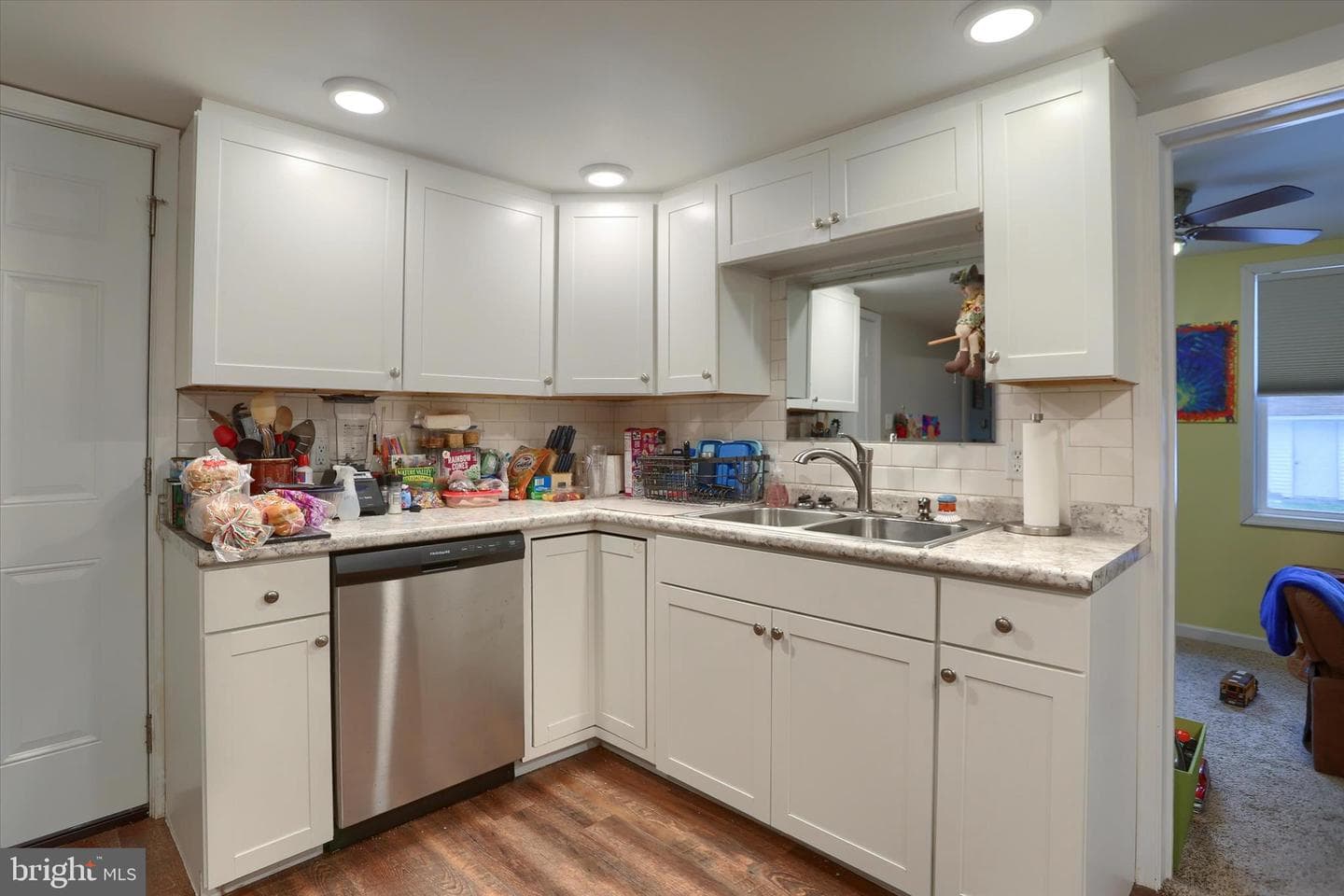 121 E Locust Street photo 17