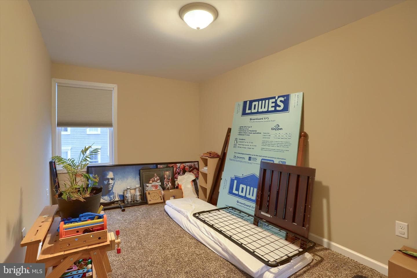121 E Locust Street photo 35