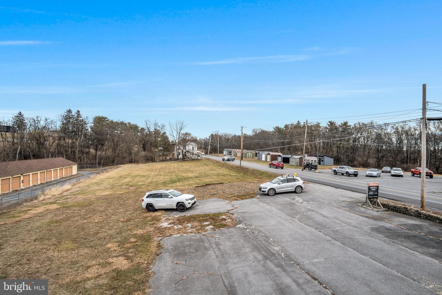 1602 Spring Road photo 4