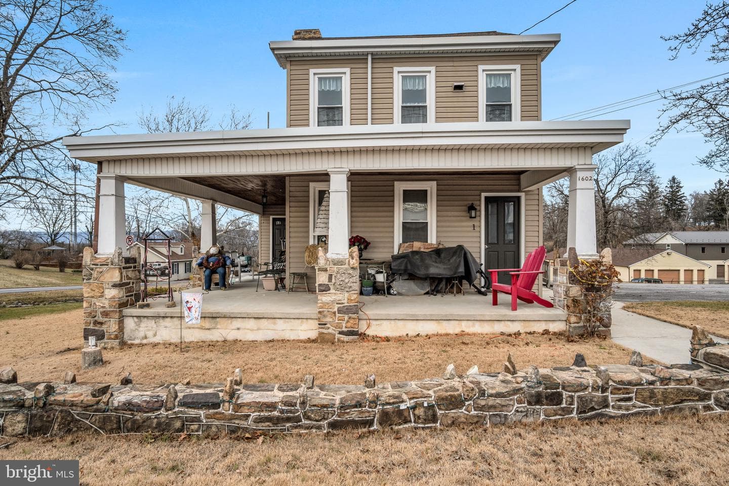 1602 Spring Road photo 9