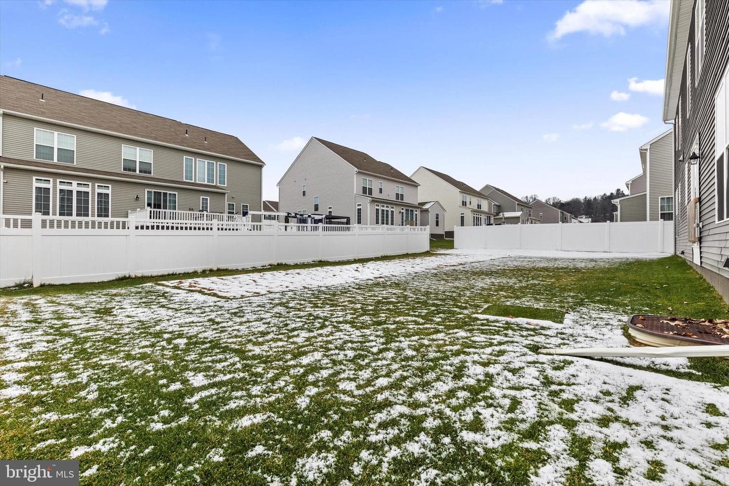 1304 Innox Rd photo 41