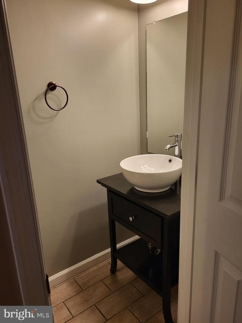 128 Easterly Drive photo 7