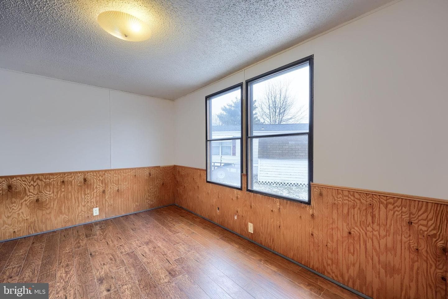 6024 Mockingbird Drive photo 30