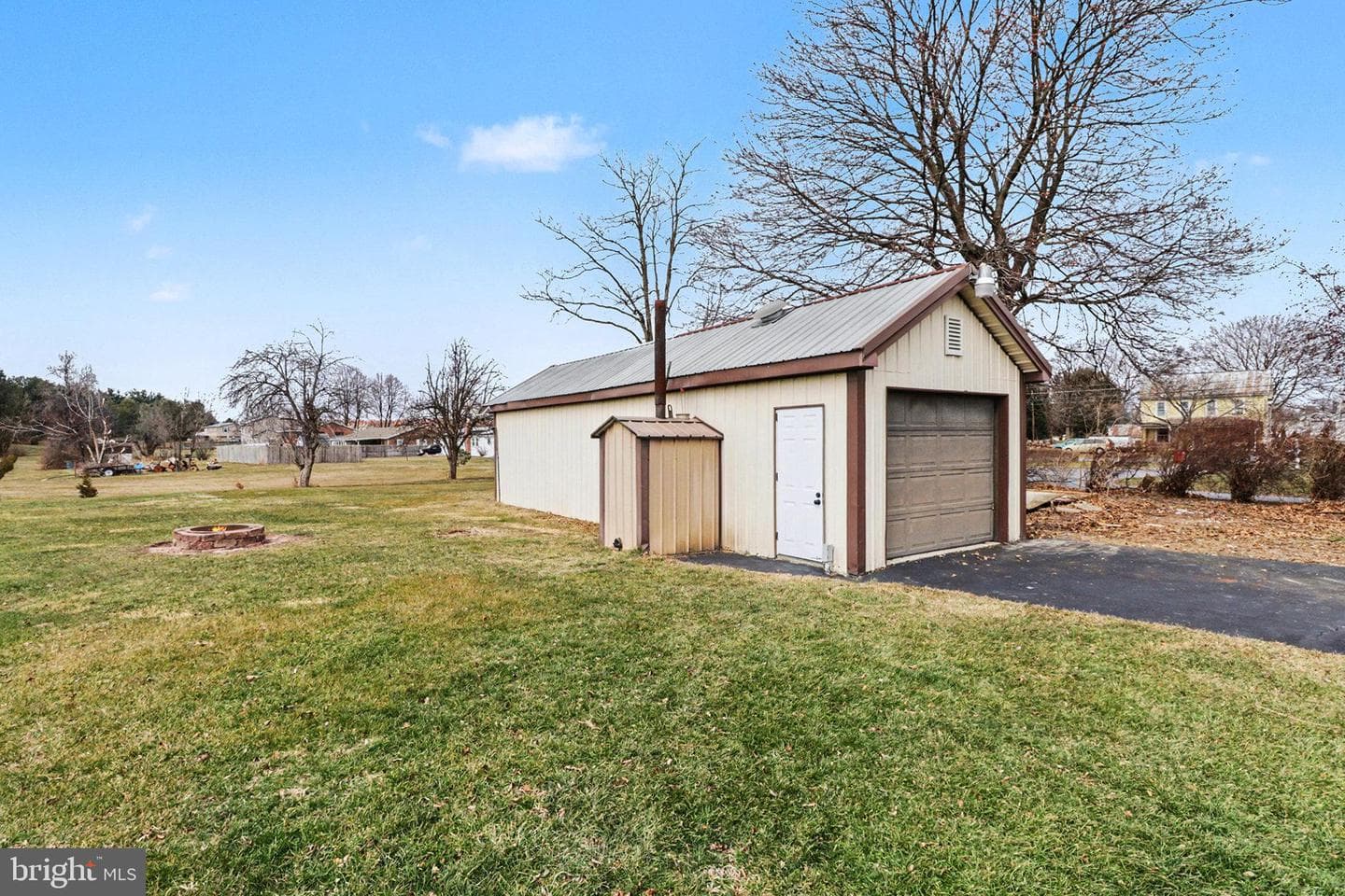 7 Strohm Road photo 30