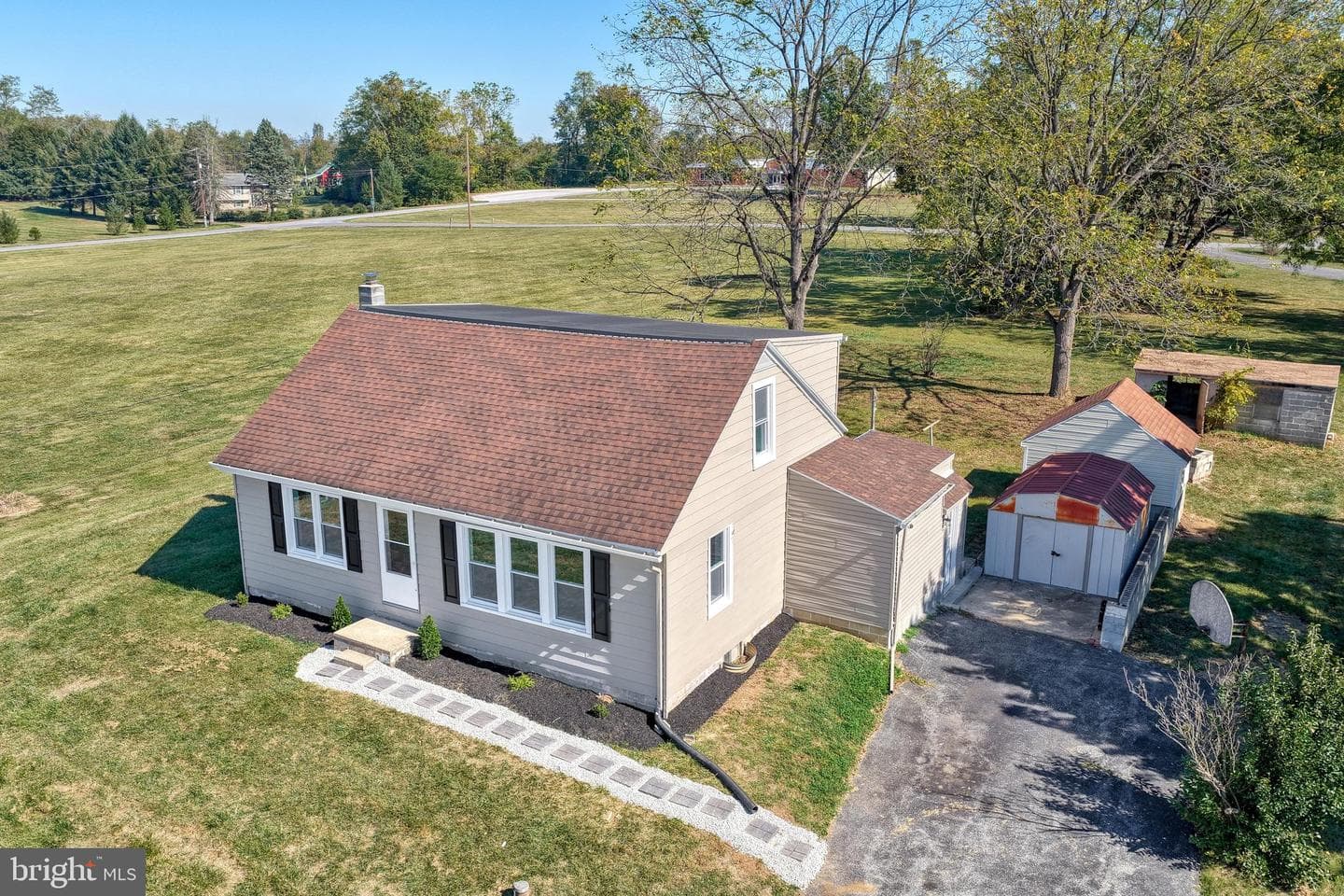 455 Petersburg Road photo 14