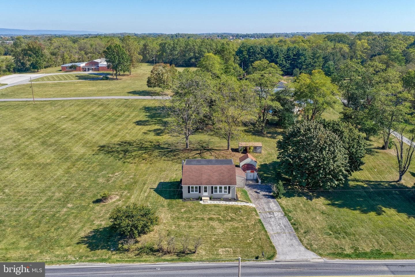 455 Petersburg Road photo 20
