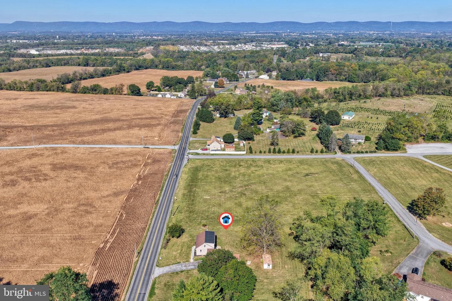 455 Petersburg Road photo 26