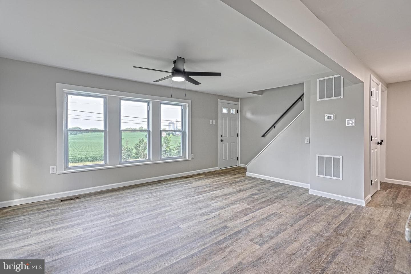455 Petersburg Road photo 30