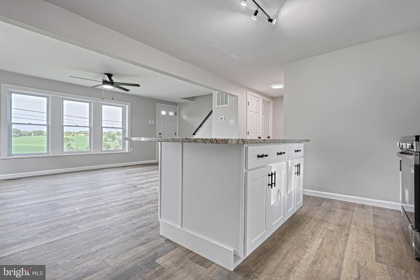 455 Petersburg Road photo 35