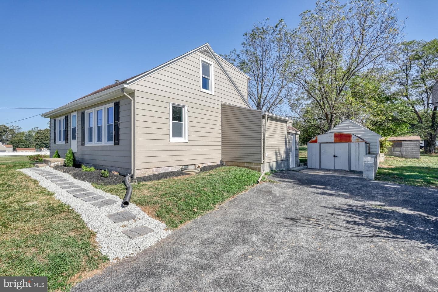 455 Petersburg Road photo 6