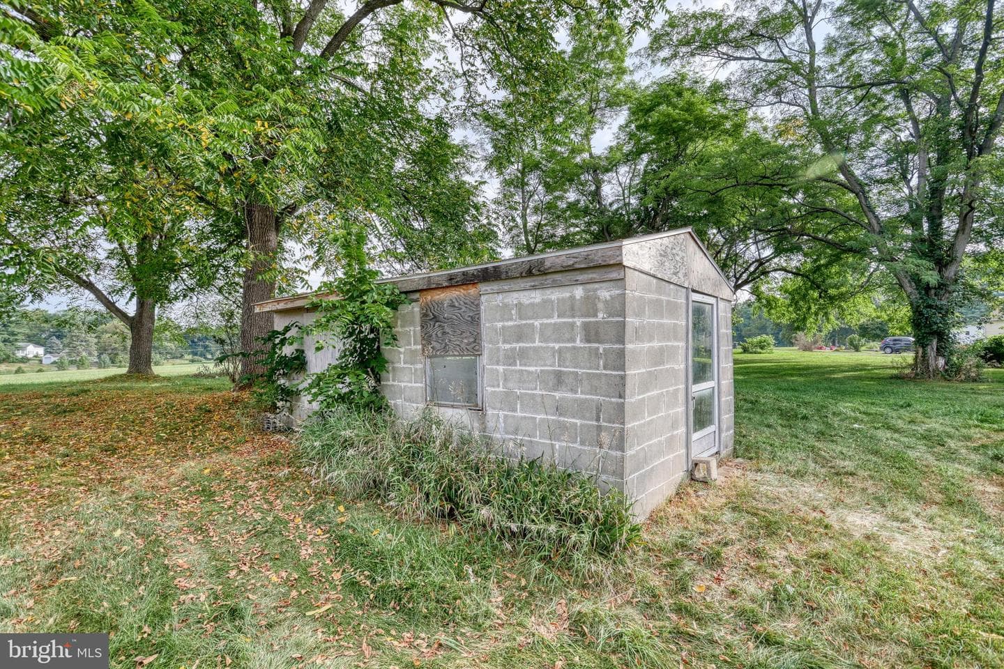 455 Petersburg Road photo 65