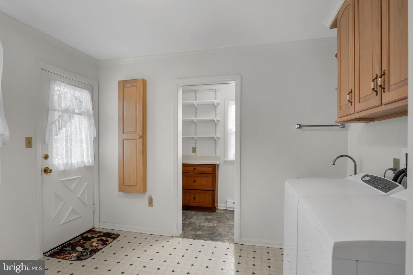 705 Sutton Drive photo 30