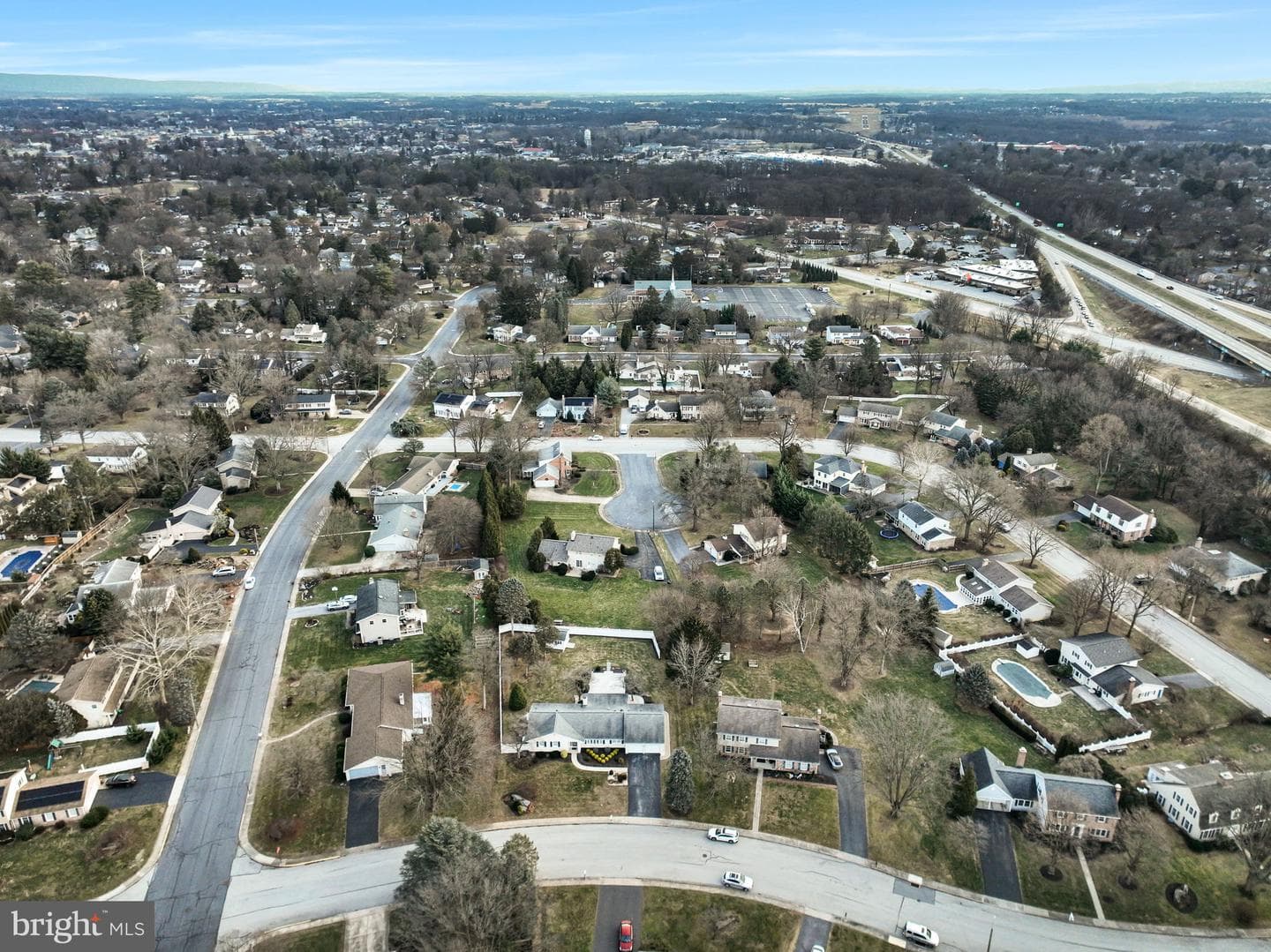 705 Sutton Drive photo 60