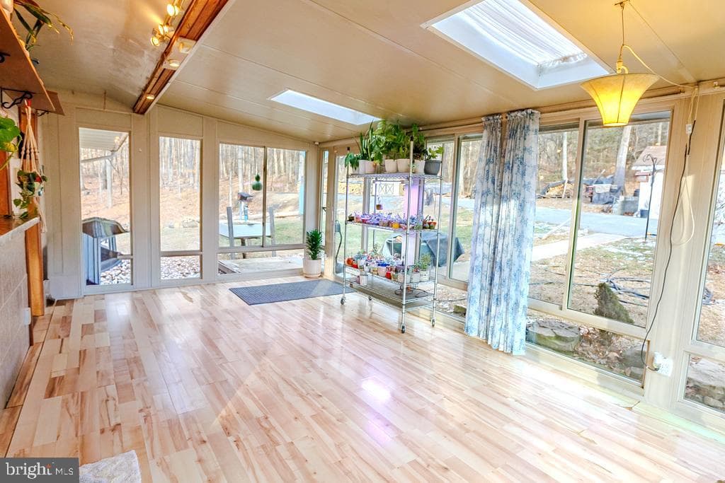 30 Valley Rd. photo 8