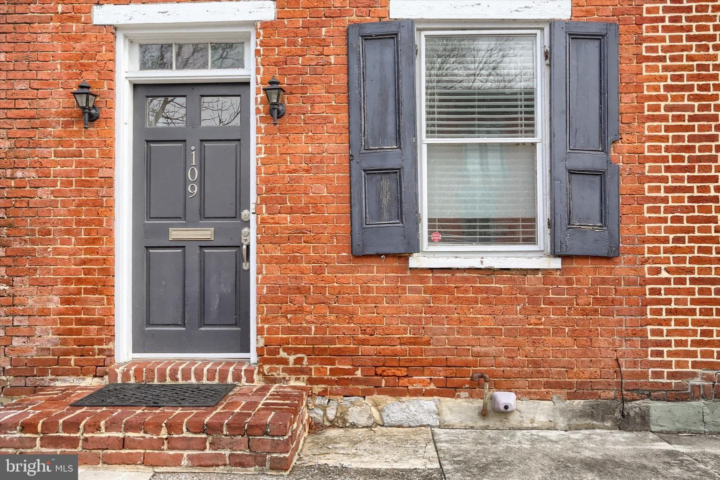 109 S Bedford Street photo 2