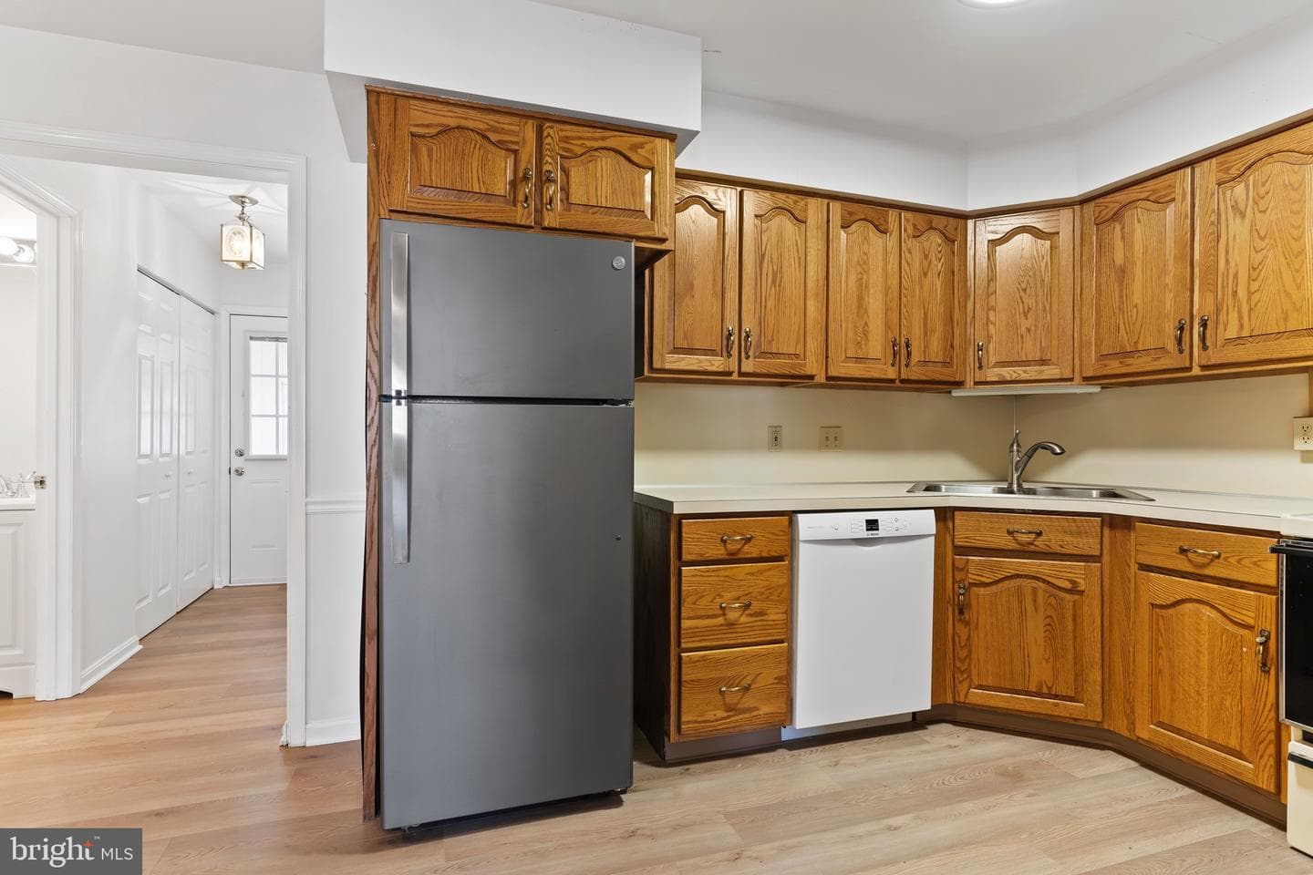 3439 Green Street photo 11