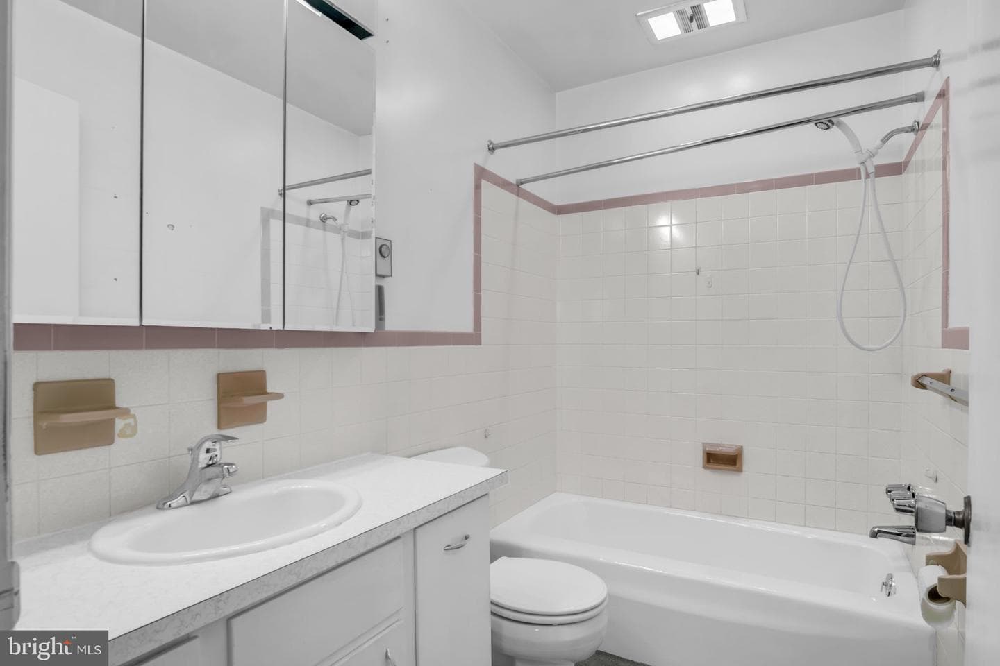 1510 Hemlock Avenue photo 15
