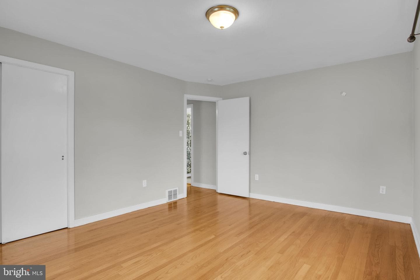 101 Orchard Street photo 17