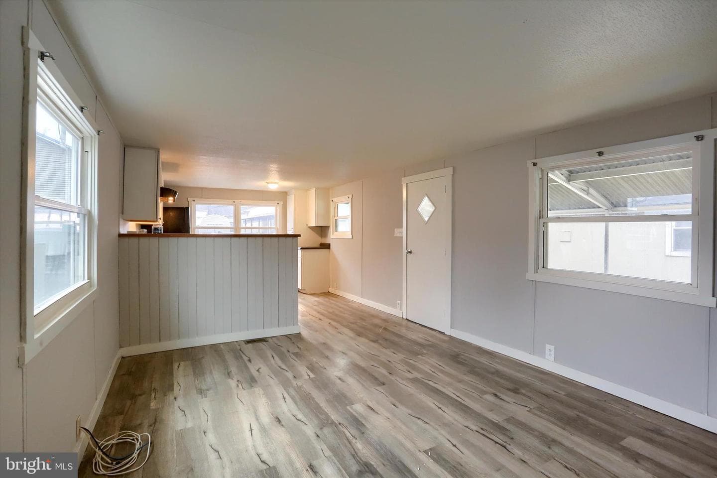 850 Orchard Avenue photo 4