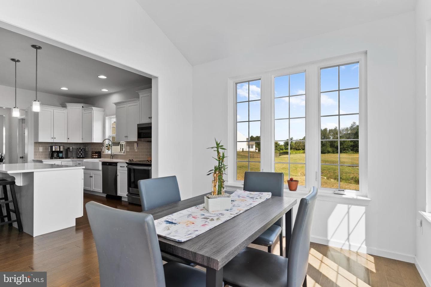 25 Eldon Lane Lane photo 16