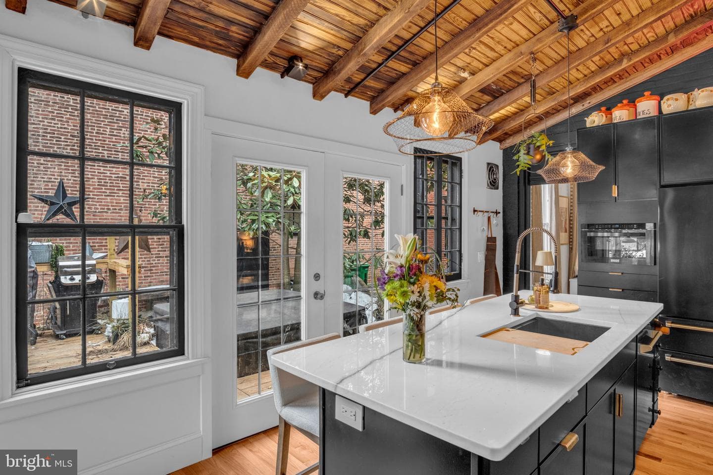 141 W Louther Street photo 16