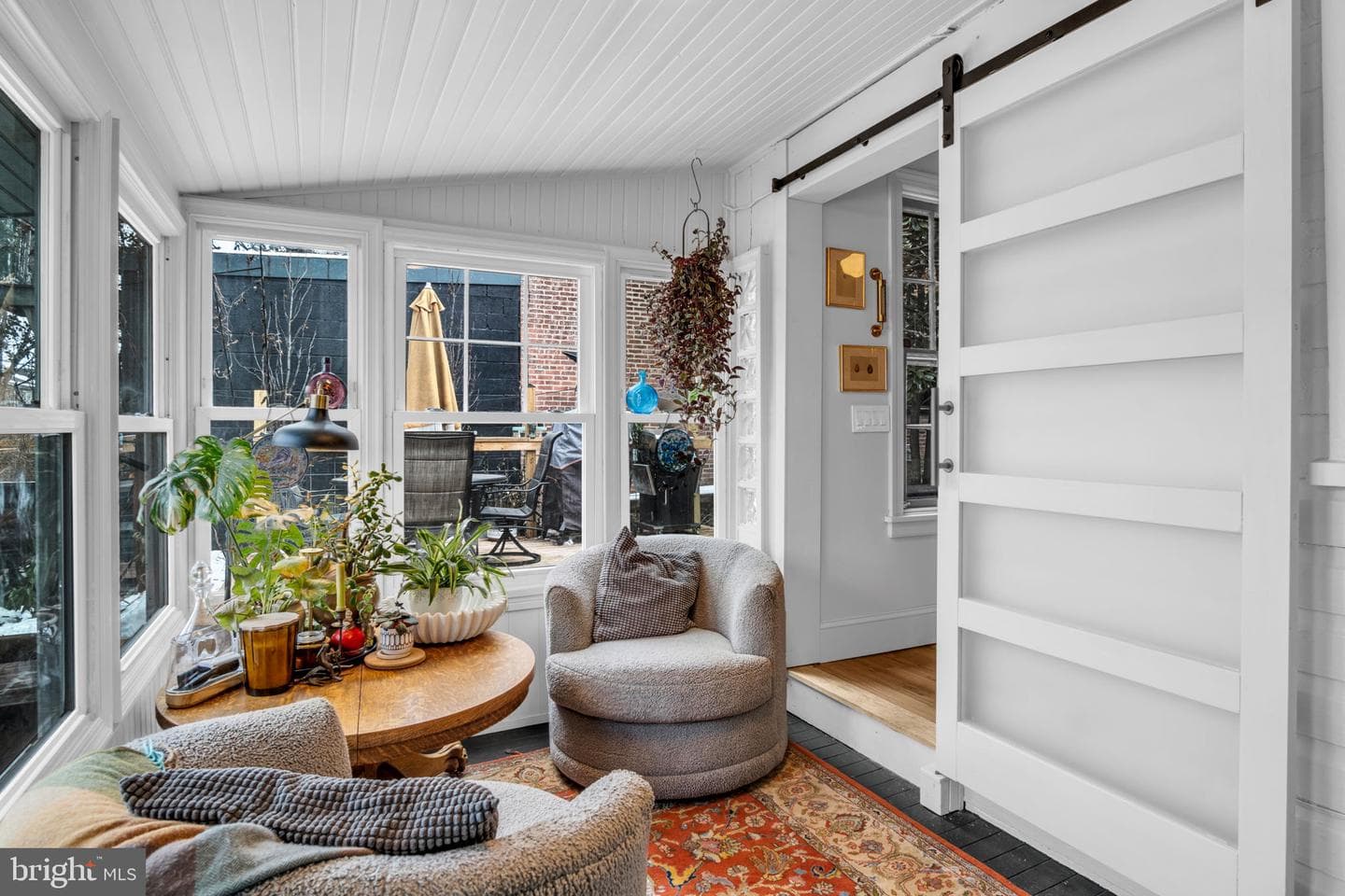 141 W Louther Street photo 18