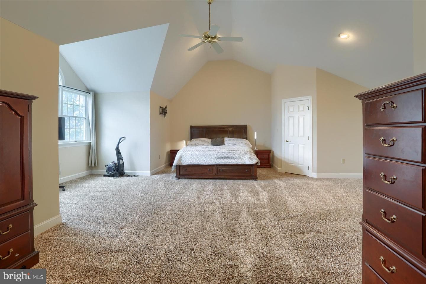 1014 S Waterford Way photo 34