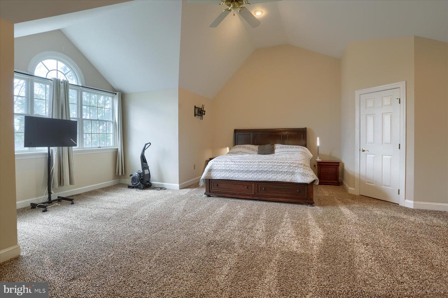 1014 S Waterford Way photo 35
