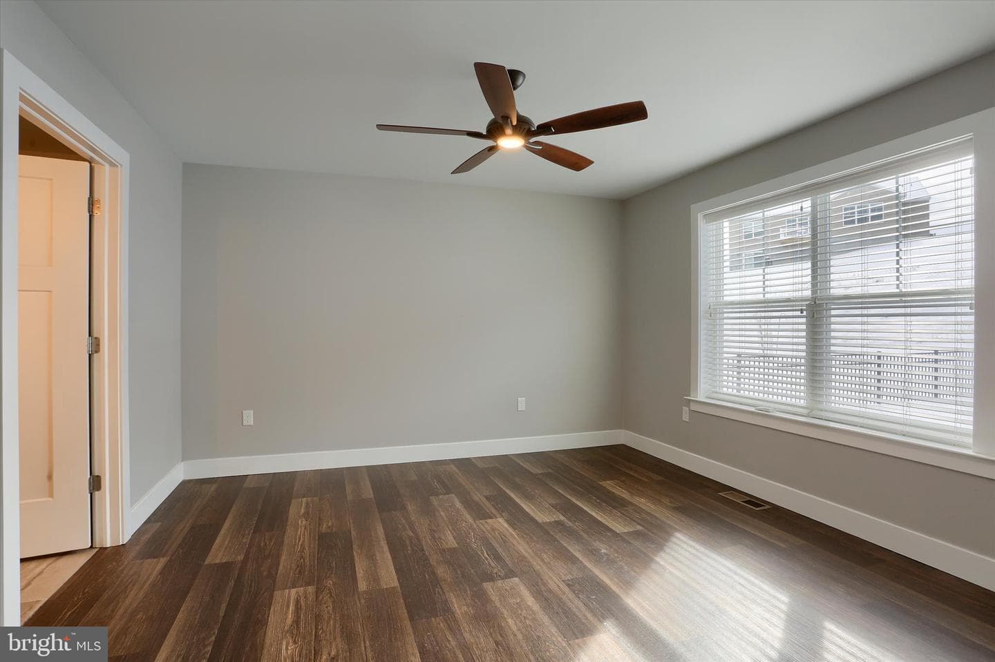 2097 Hill Side Drive photo 25