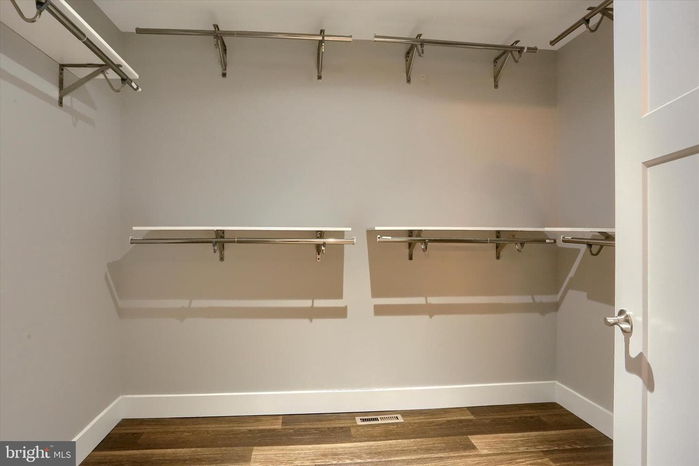 2097 Hill Side Drive photo 29