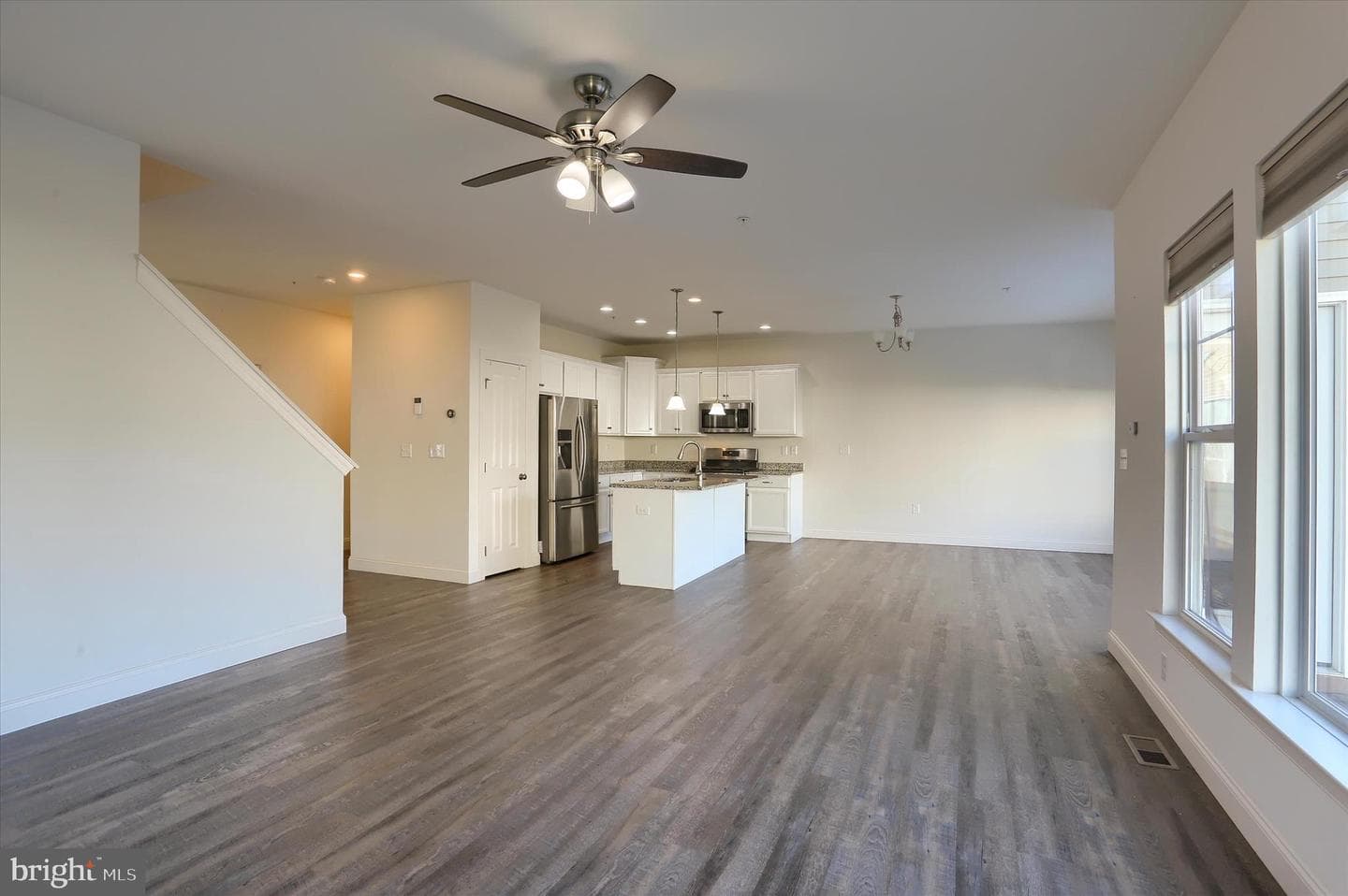 36 Simon Court photo 16
