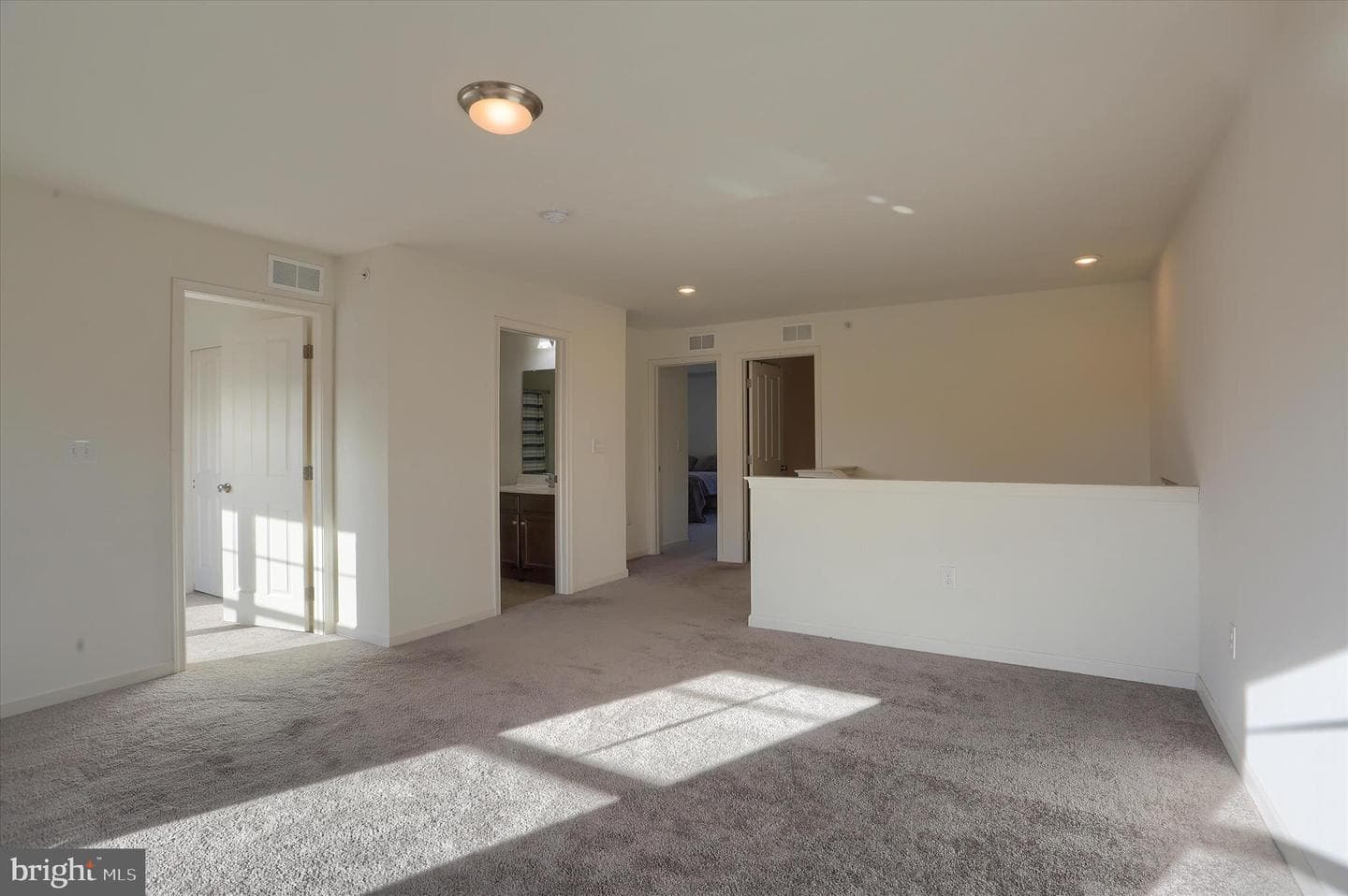 36 Simon Court photo 19