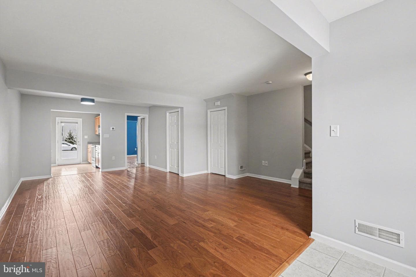 312 Sherman Avenue photo 4